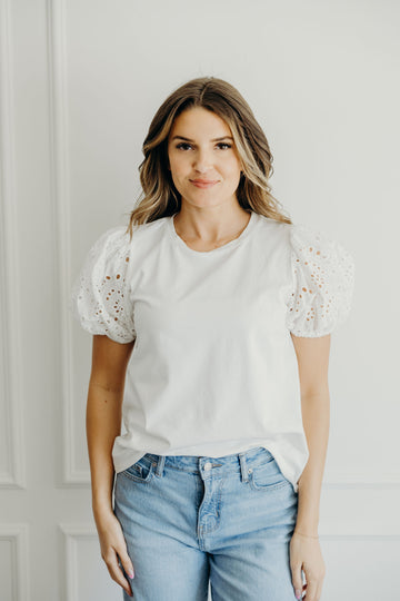 EYELET PUFF SLEEVE TOP IN WHITE