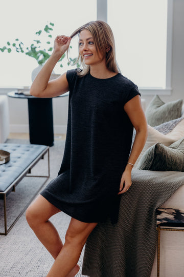 THE VIVI IN CHARCOAL