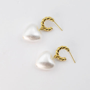 Darling Pearl Gold Earrings