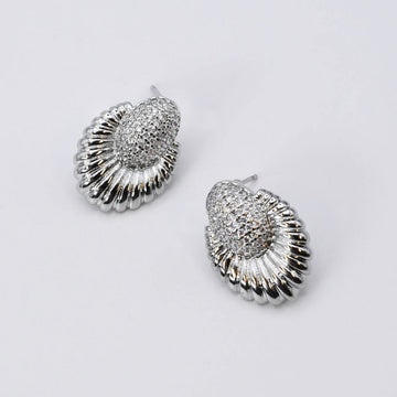 Darling Silver Stud Earring