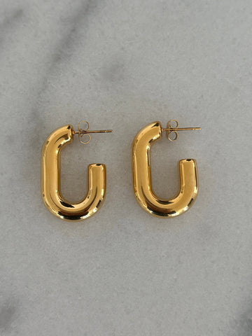 SMALL OVAL HOOPS