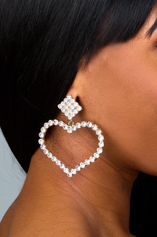 Glam Heart Earrings - Gold