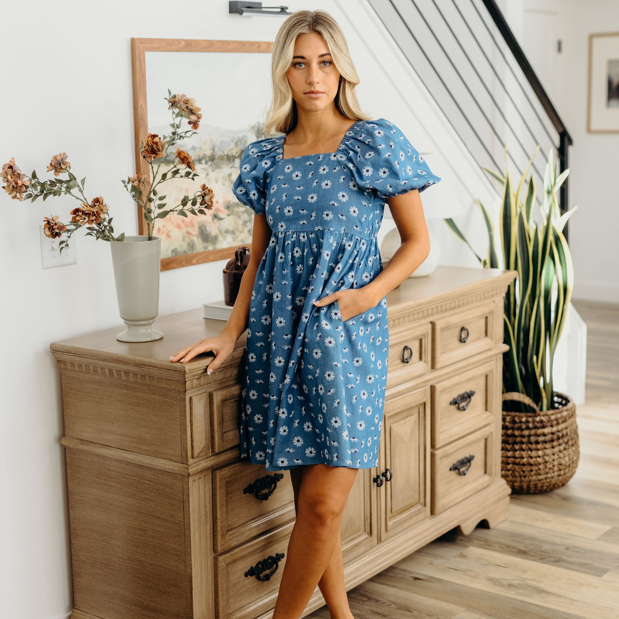 THE HAYES IN CLASSIC INDIGO