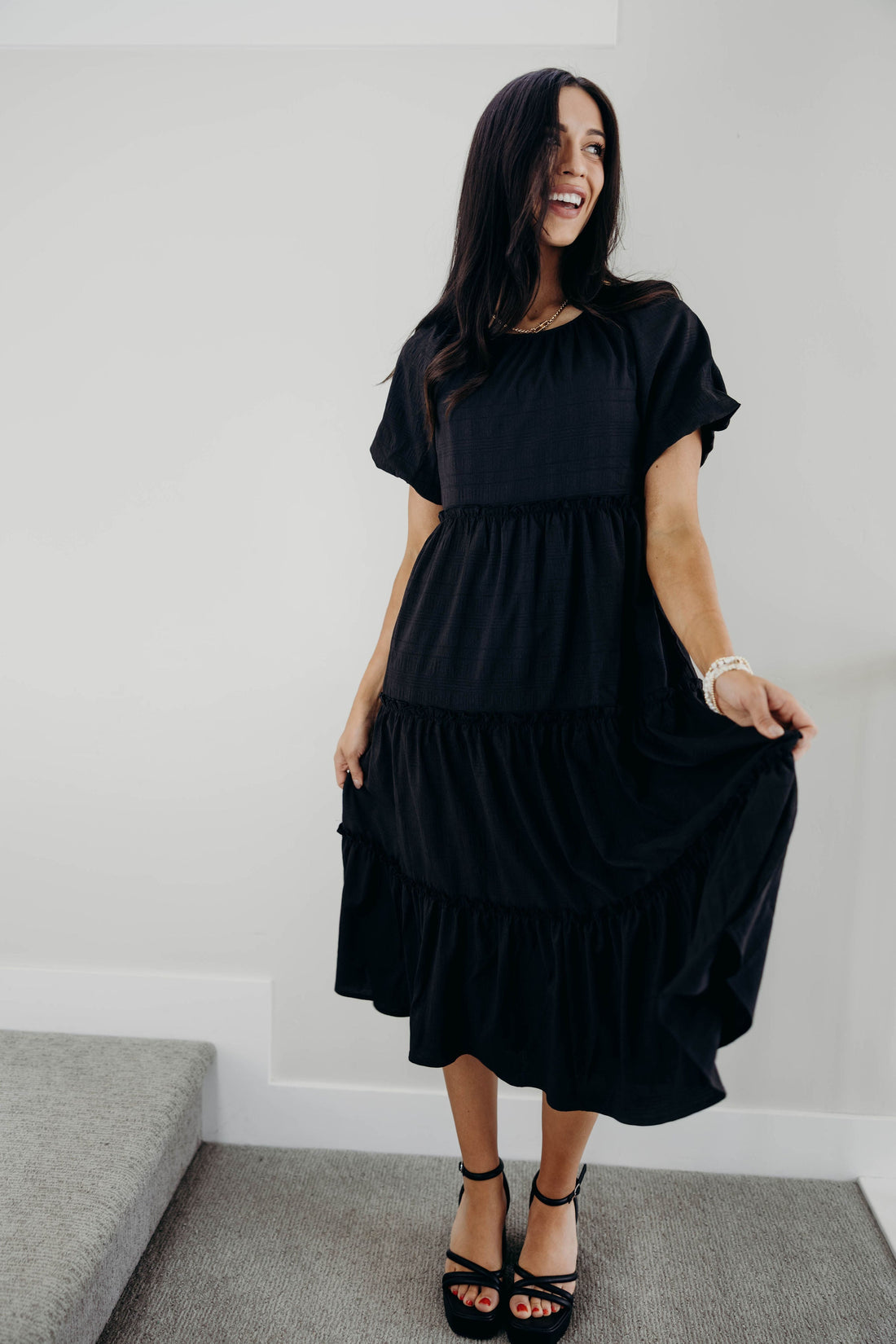 THE SERENA IN BLACK