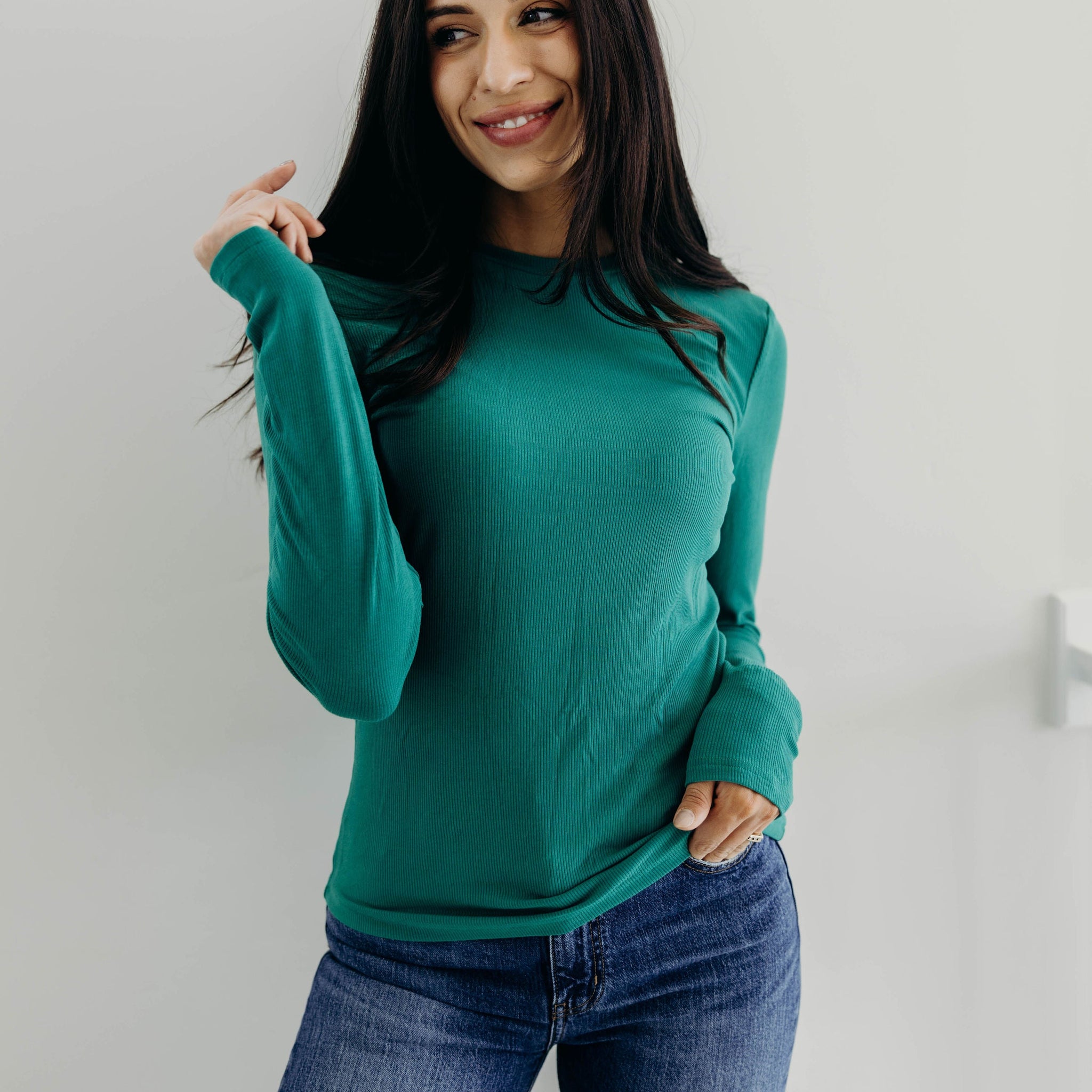 HIGH NECK LONG SLEEVE TEE IN LUSH MEADOW