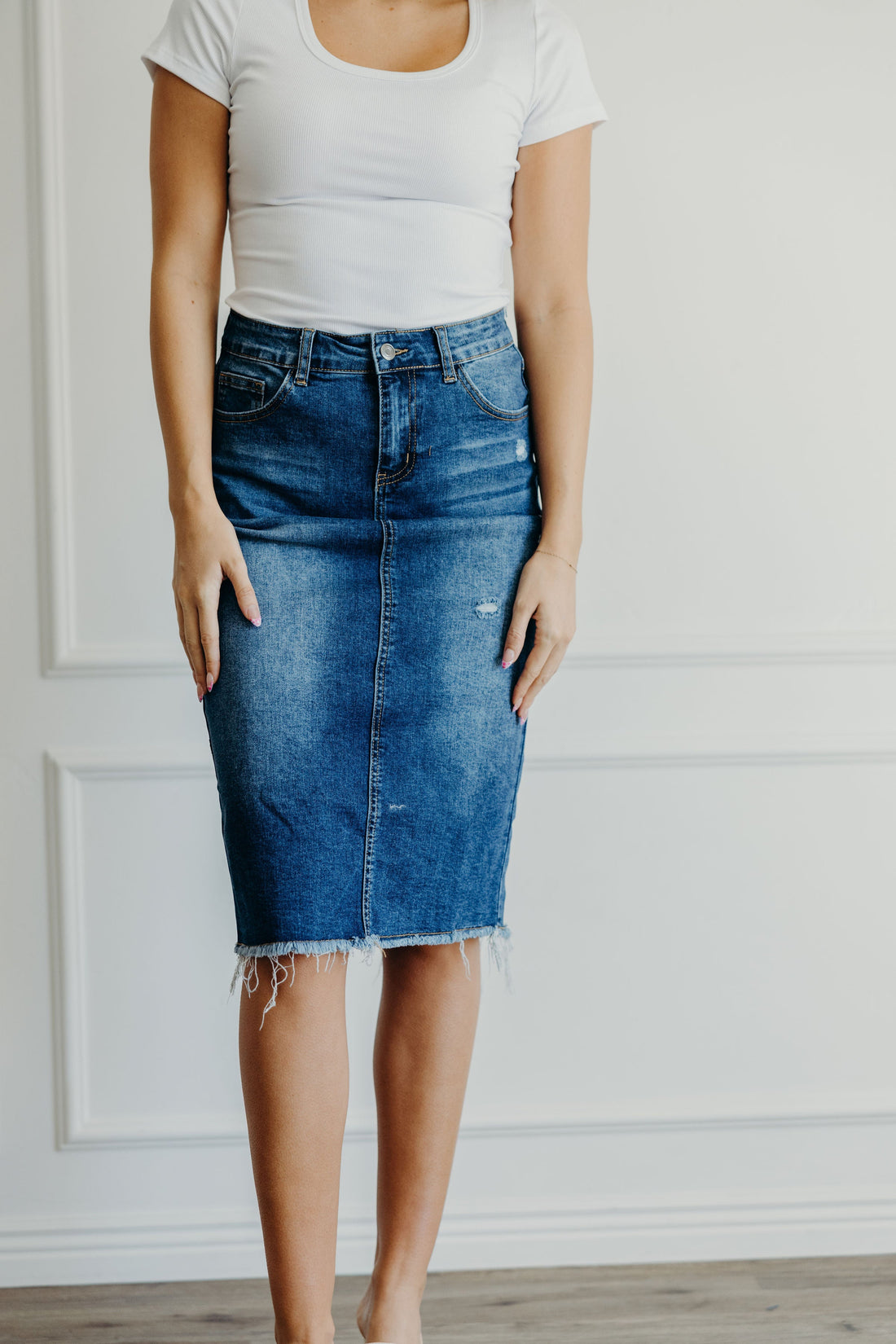 DISTRESSED DENIM SKIRT IN DENIM BLUE FINAL SALE