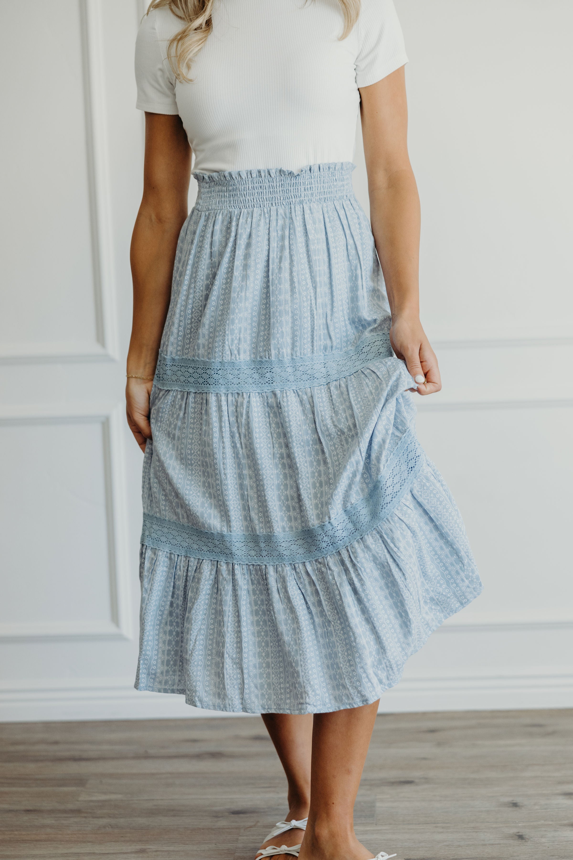 RUCHED WAIST SKIRT IN HORIZON HAZE