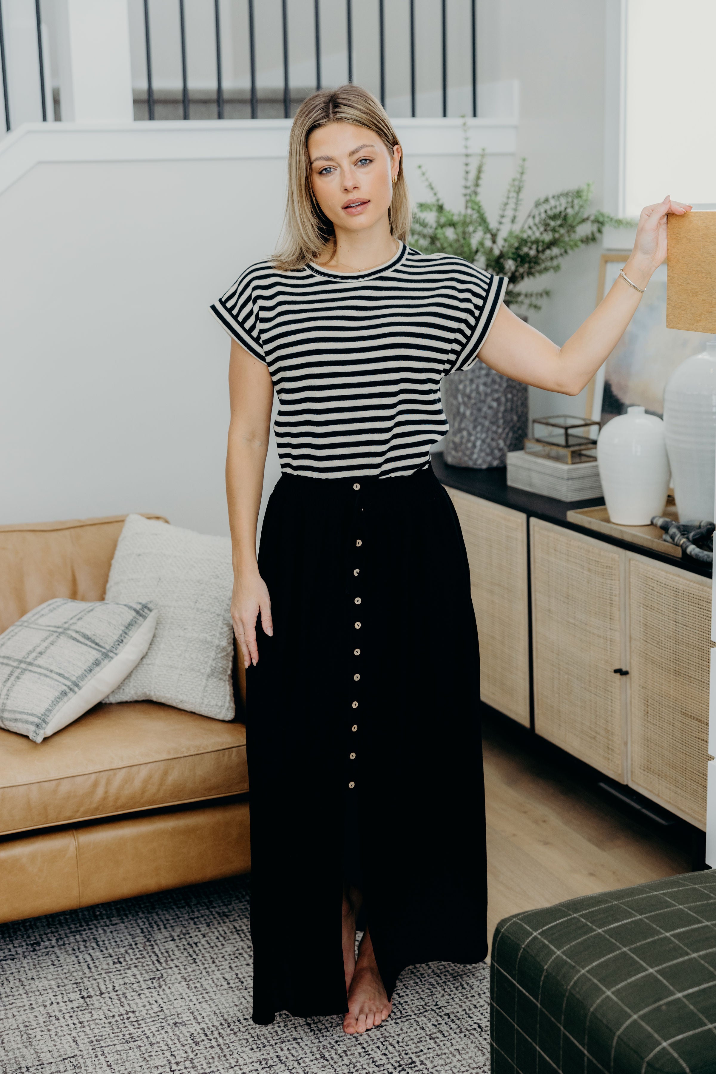 BOXY KNIT TOP IN BLACK STRIPE