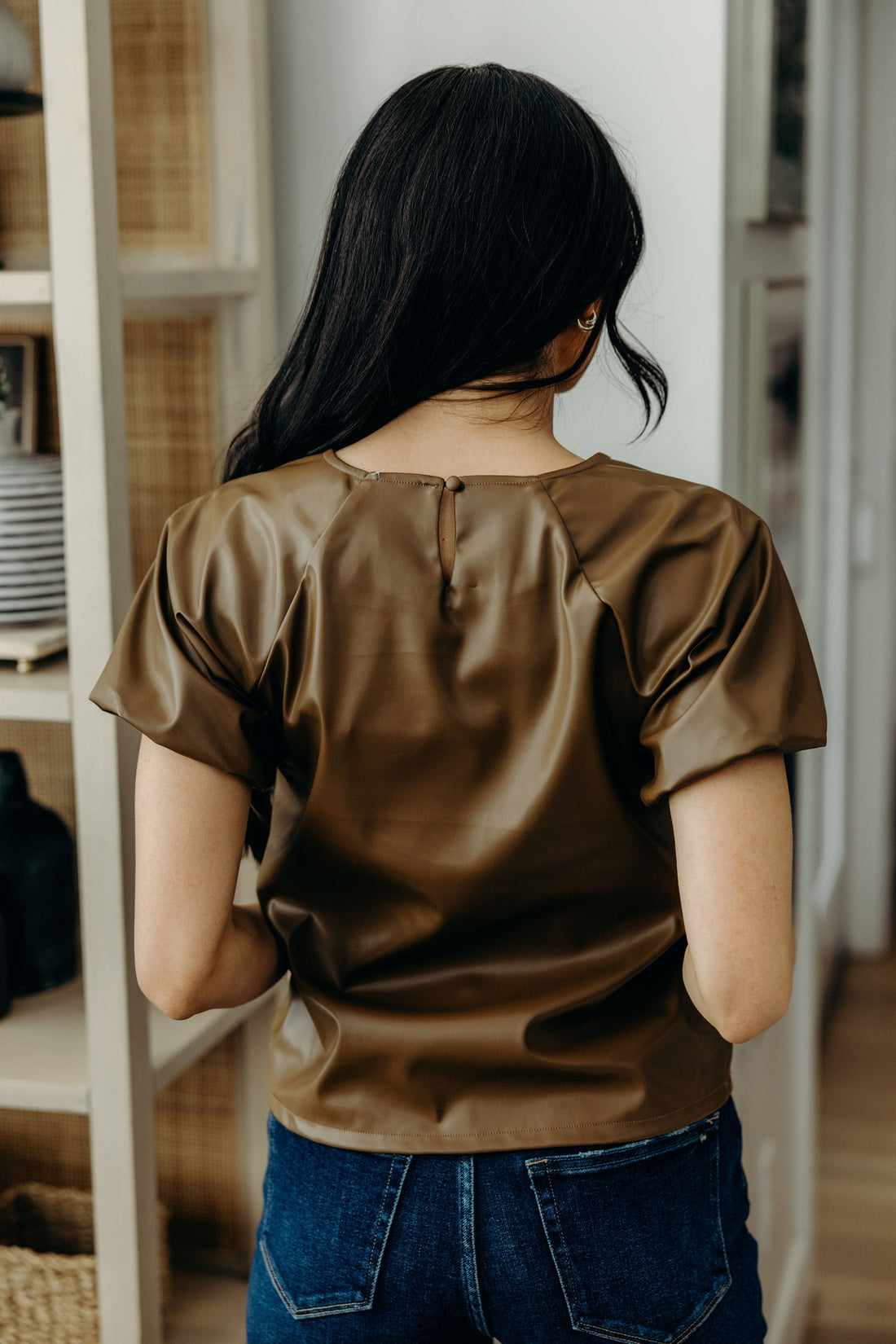 FAUX LEATHER TOP IN CARAMEL
