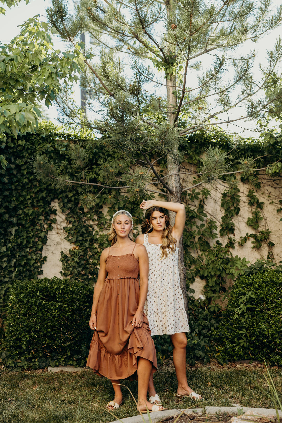 THE JONES IN DESERT SAND