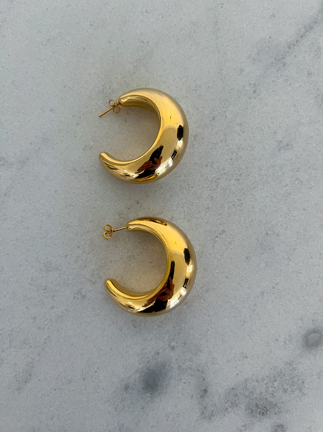 BLAKE HOOP EARRINGS