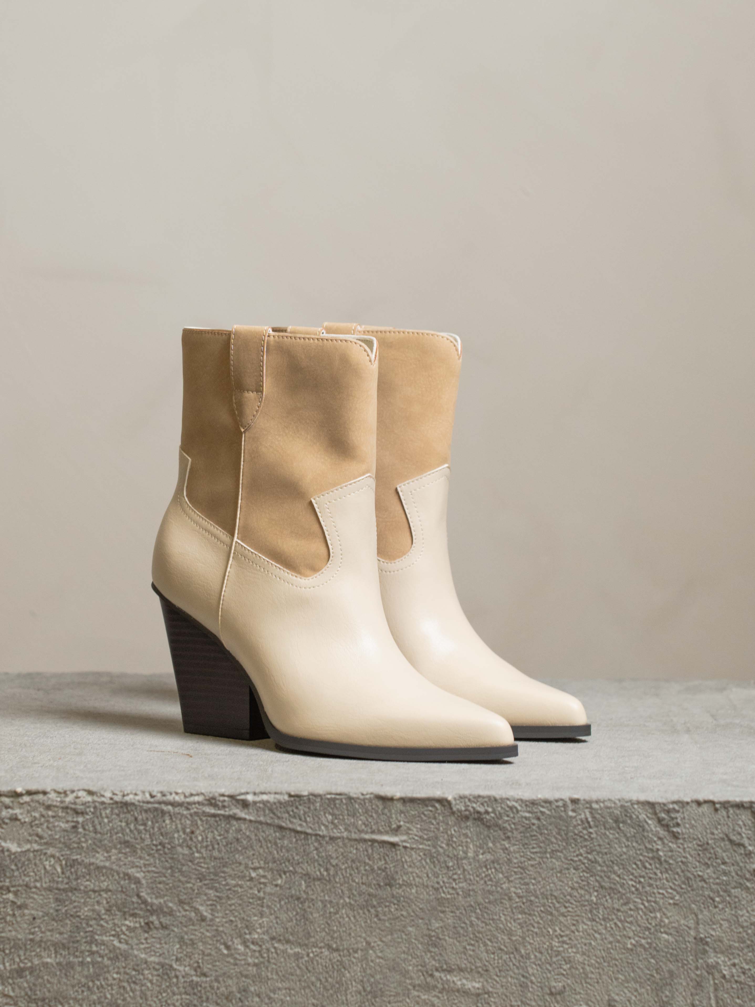 The Brooks | Beige Two Toned Western Bootie
