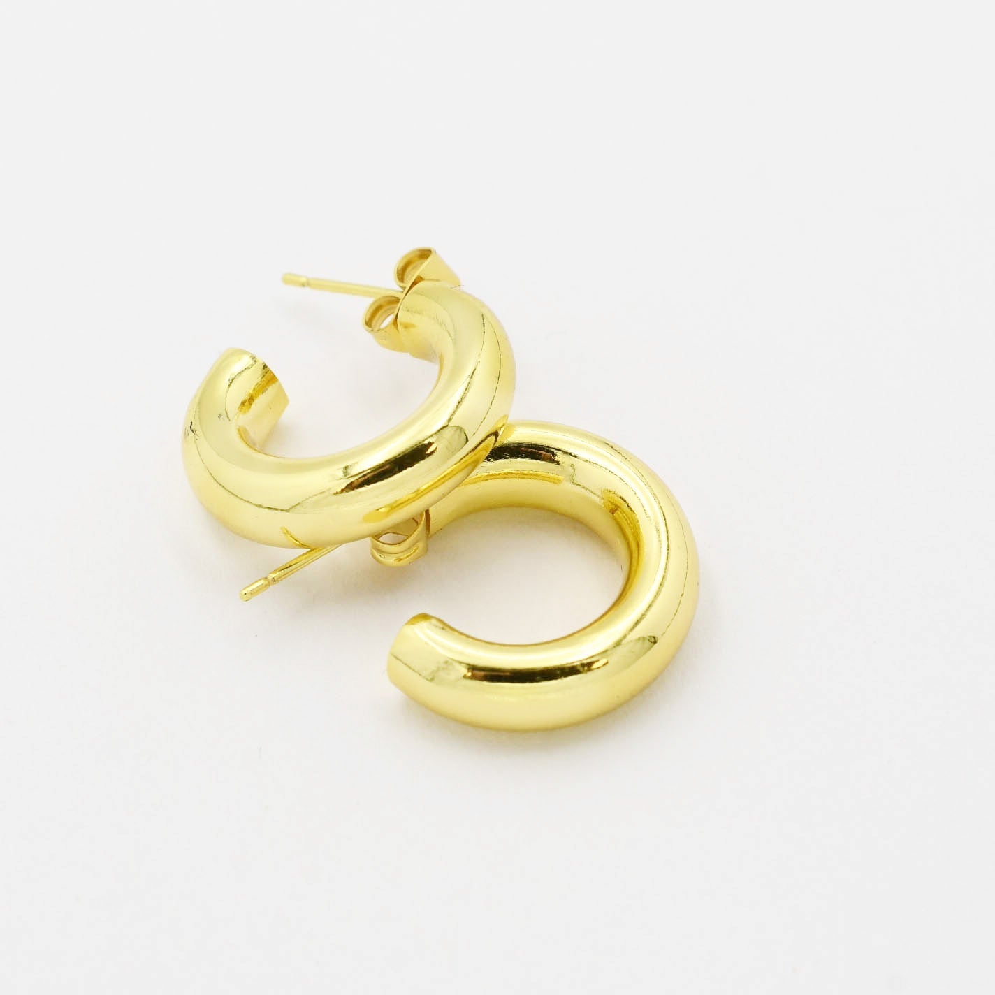 Sarah Chunky Gold Earring