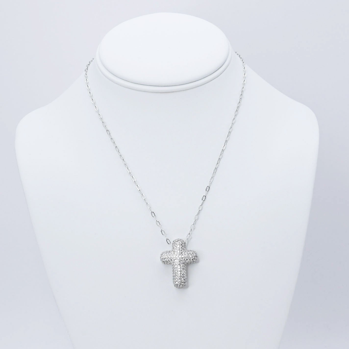 Faithful Glow Silver Necklace