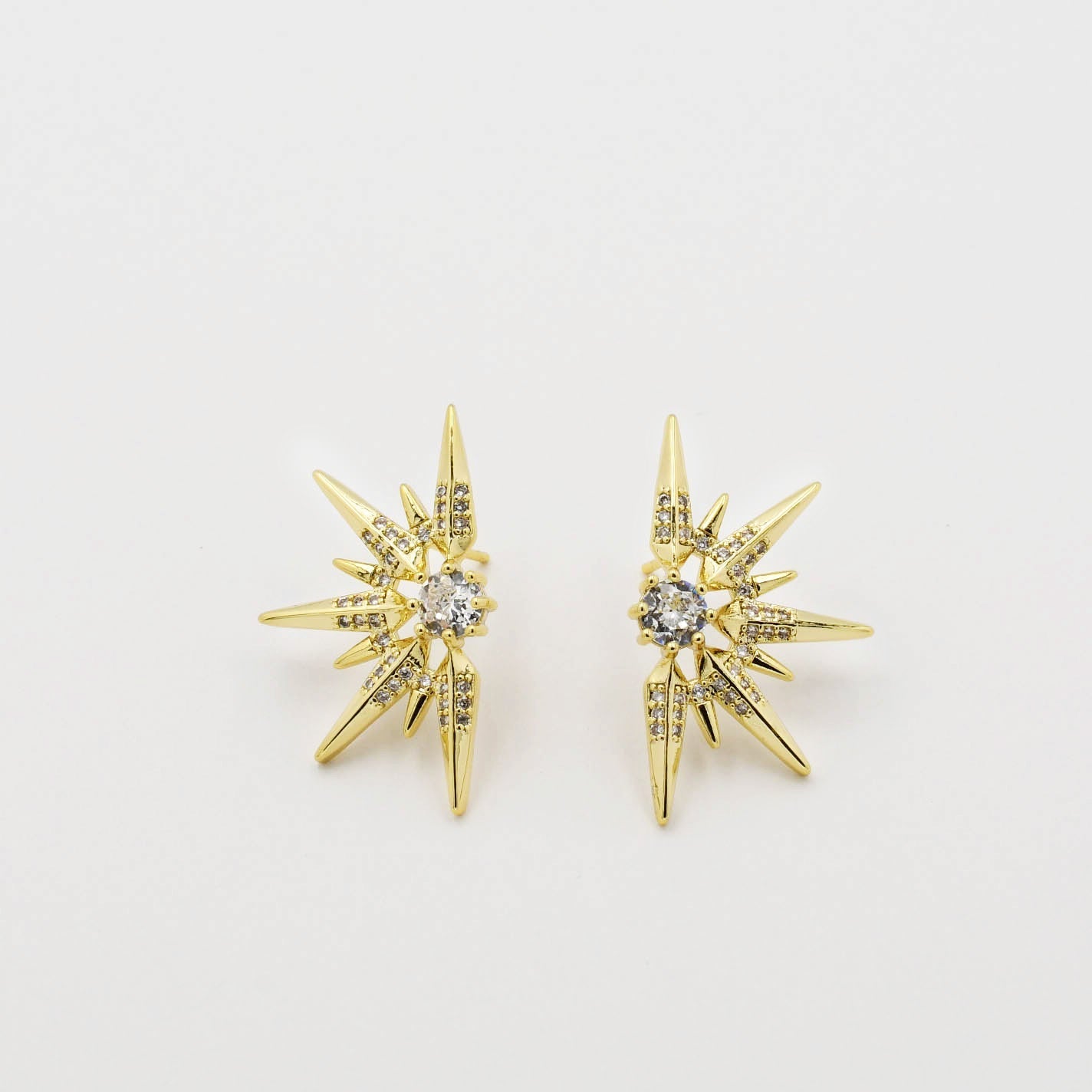 Half Stellar Gold Earring