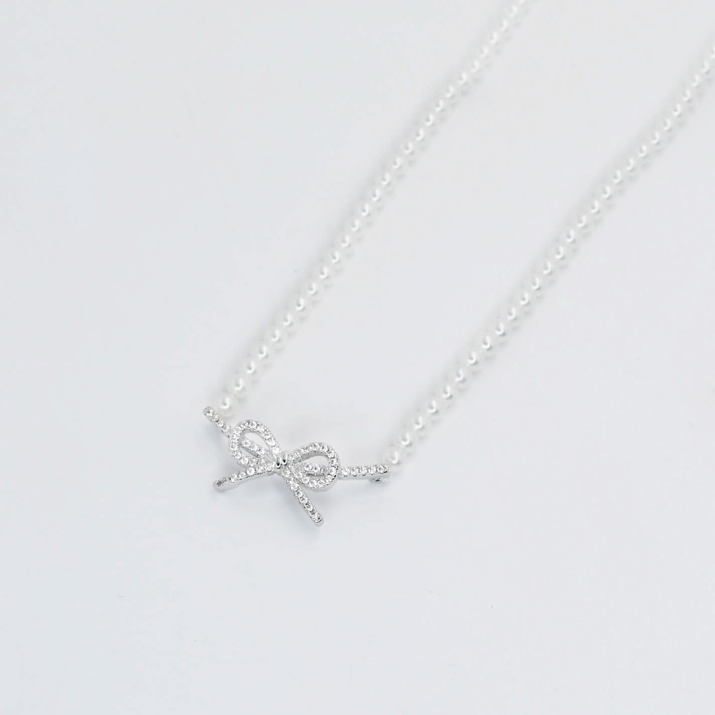 Pearl Elegance Silver Necklace
