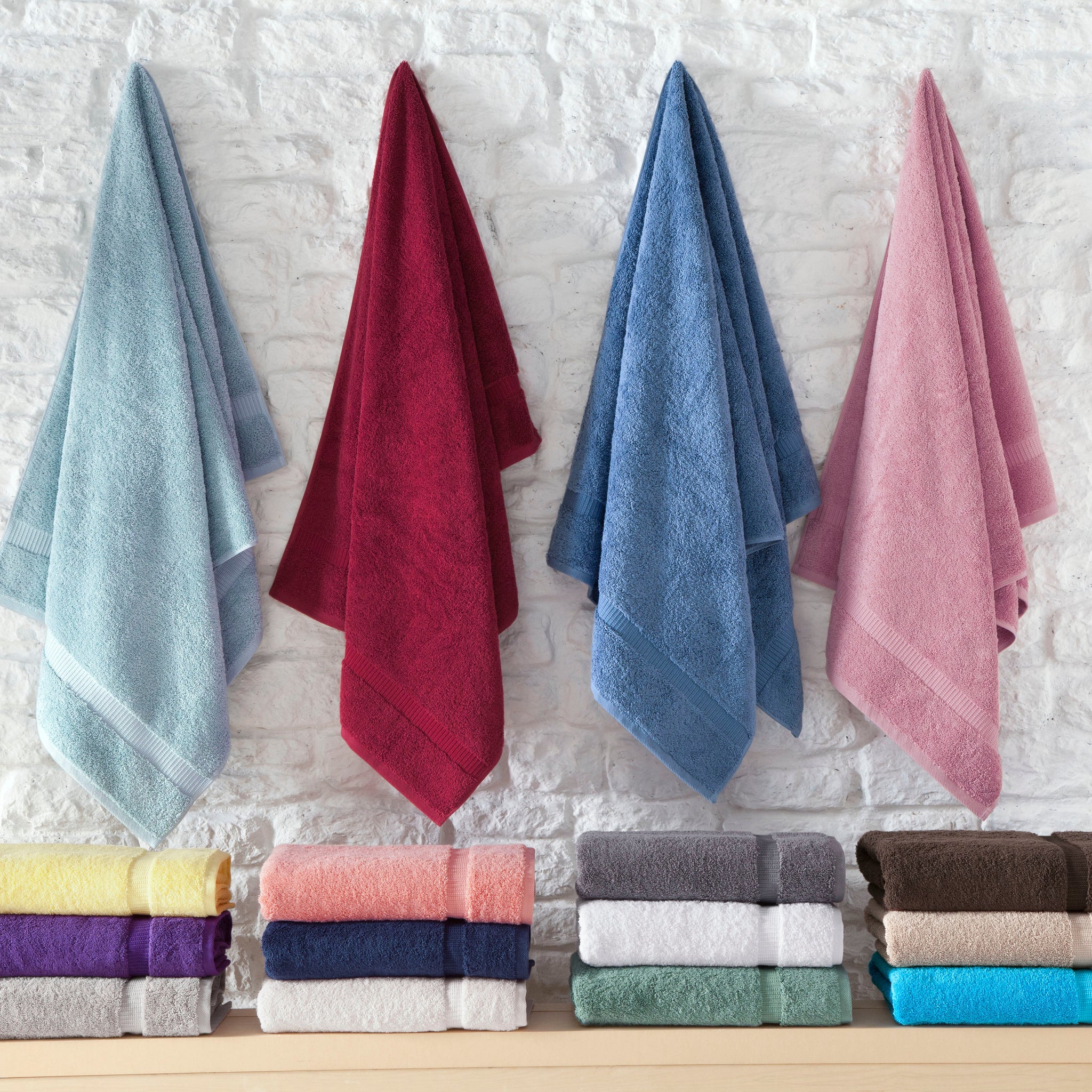 Cambridge Bath Towels Set of 4, Hotel Collection - Made in Turkey