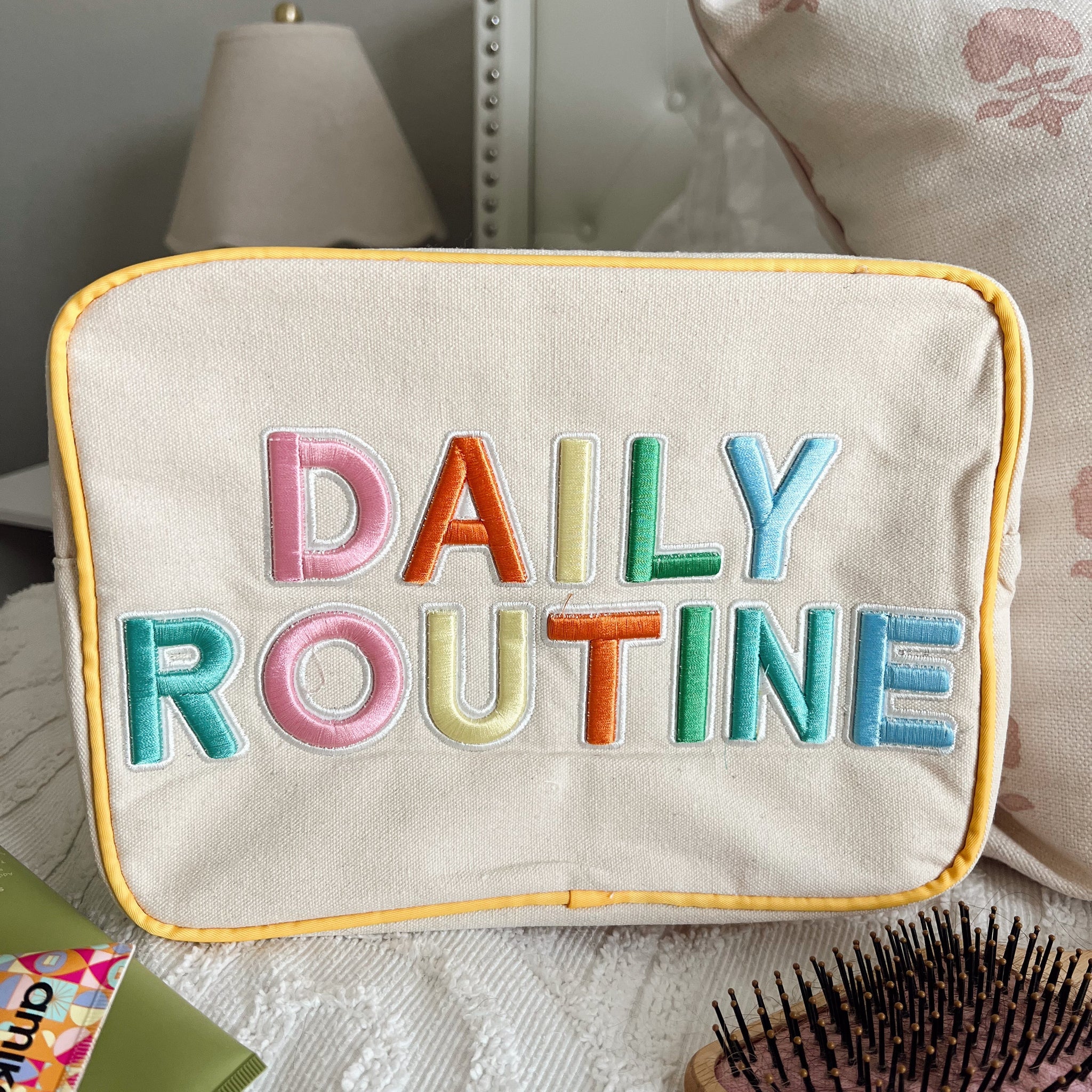Daily Routine Canvas XL