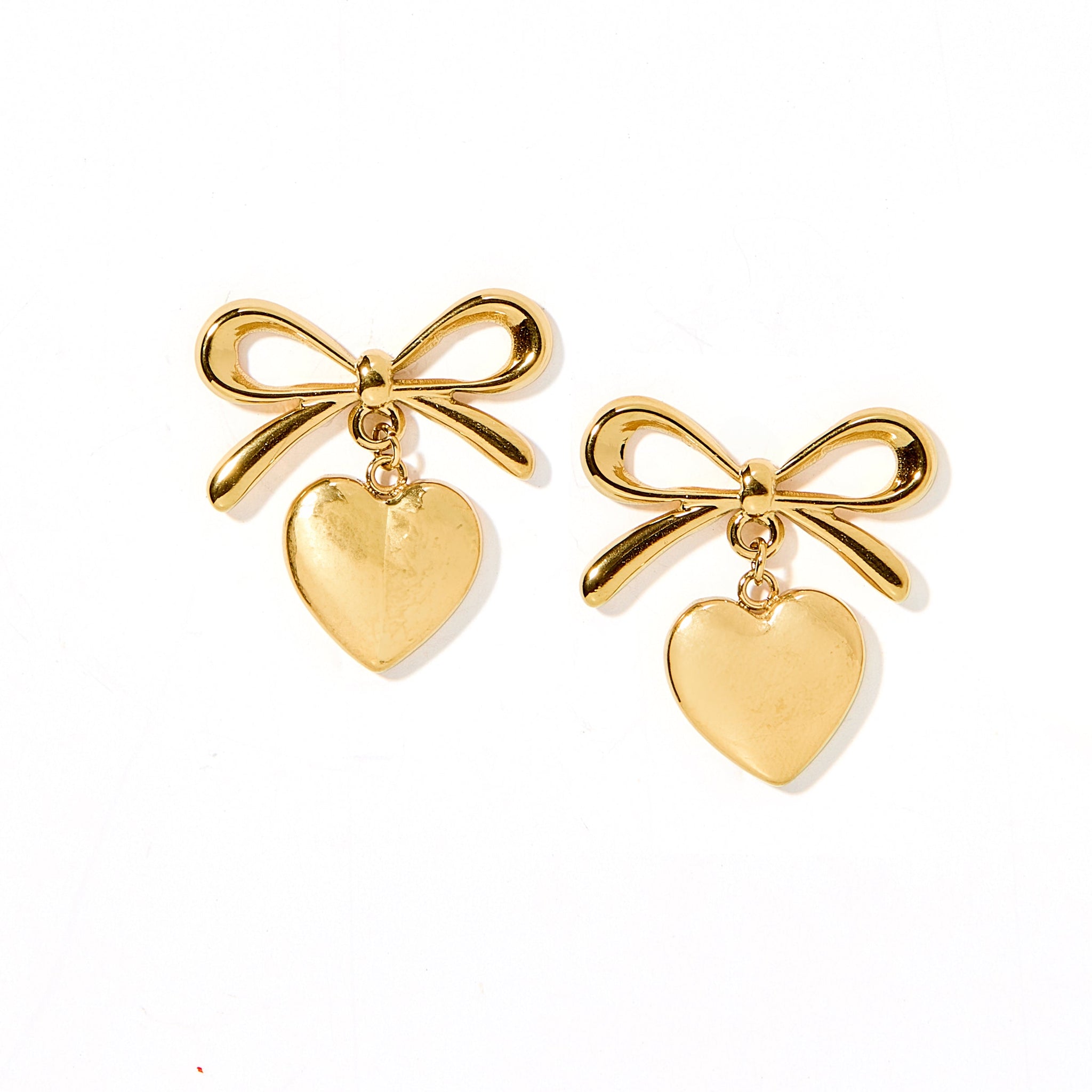Ruthie Bow with Drop Heart Pearl Earring - Gold
