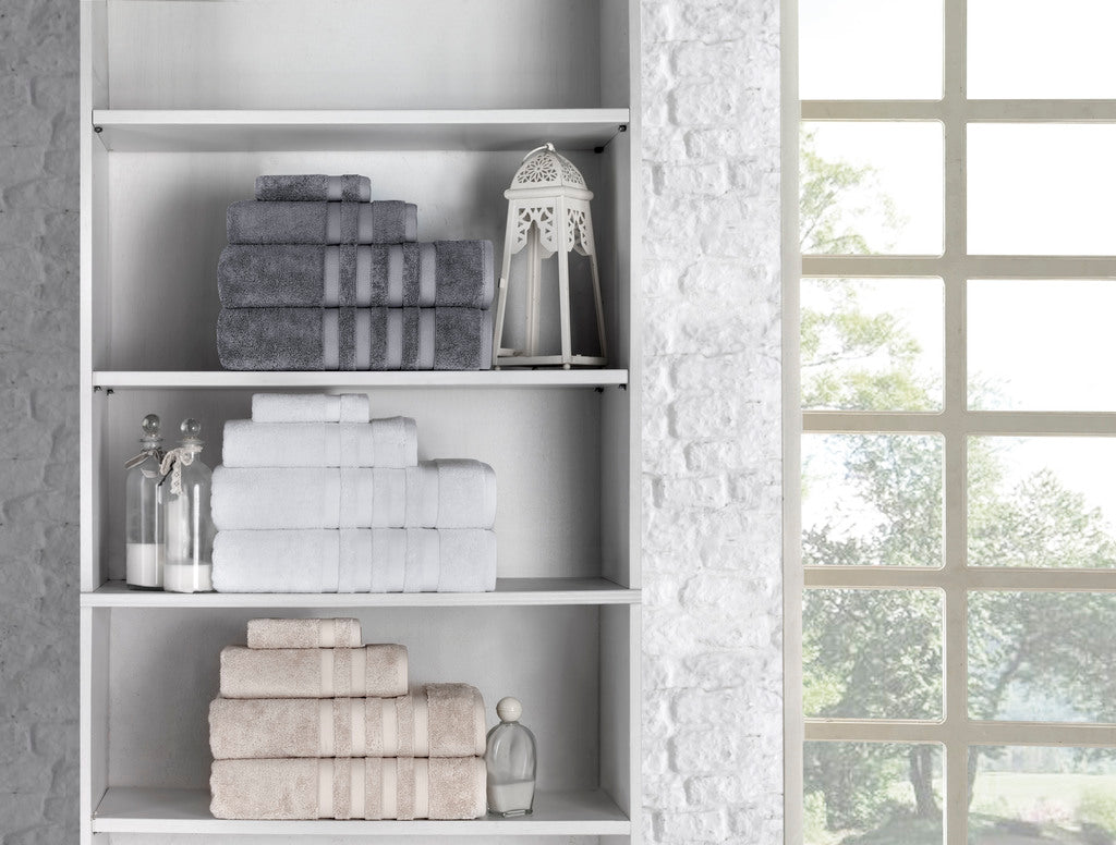 Italian Silk, Austrian Modal and Turkish Cotton Blended Luxury Towel Set of 4