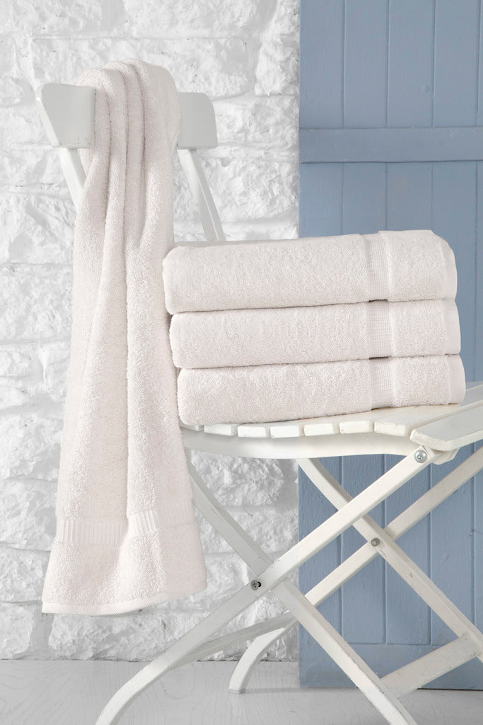Cambridge Bath Towels Set of 4, Hotel Collection - Made in Turkey