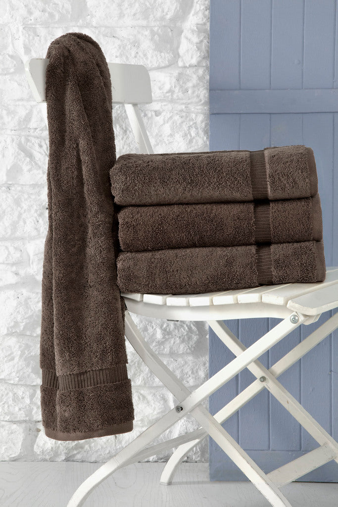 Cambridge Bath Towels Set of 4, Hotel Collection - Made in Turkey